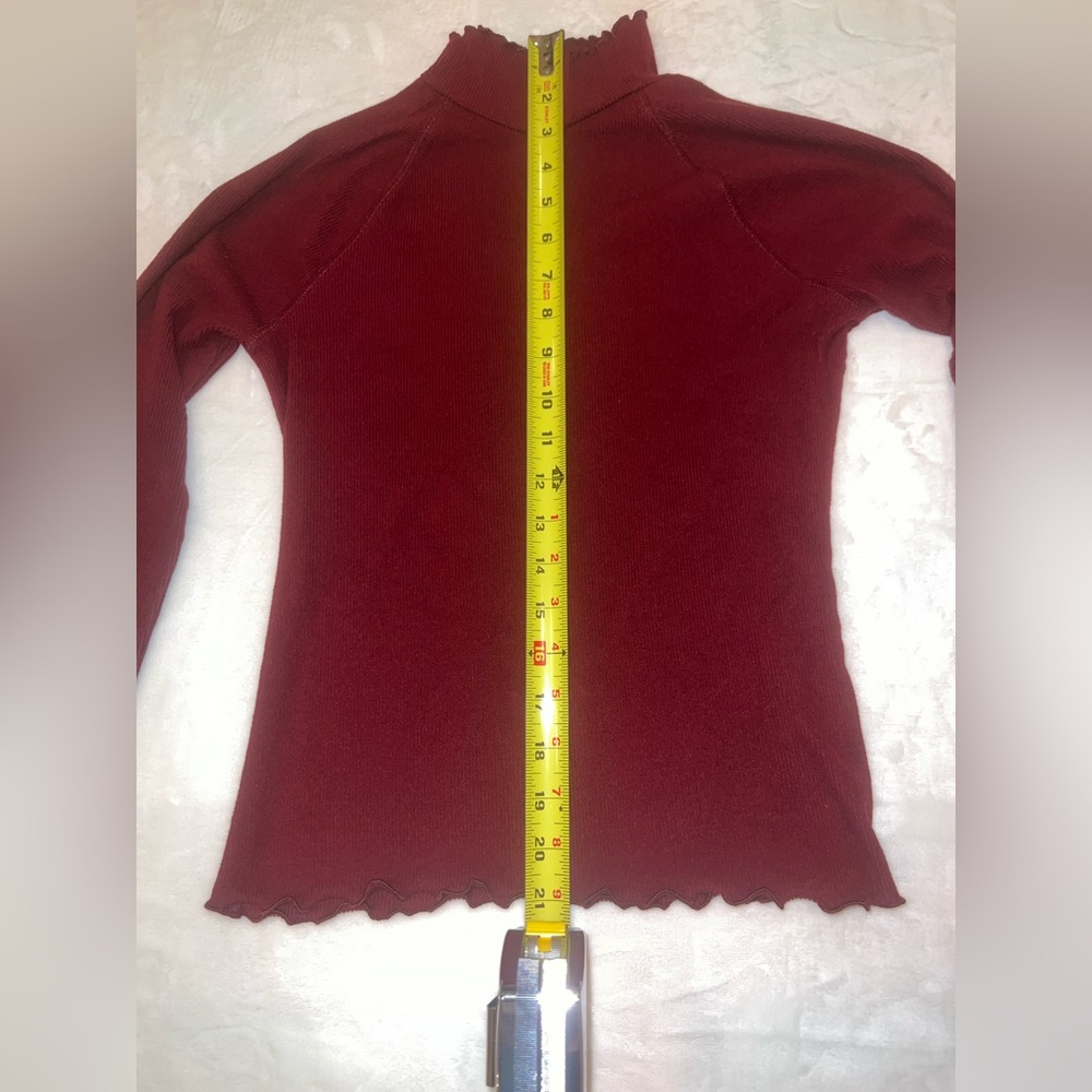 SO Deep Red Knit Fabric - Picture 4 of 6